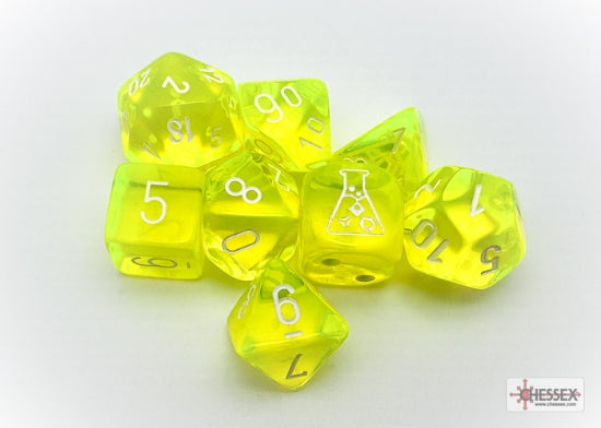 Chessex CHX30061 - Translucent Neon Yellow/White Polyhedral 7-Dice Set (Plus Lab Dice) - 601982040314 - crystallotus.eu