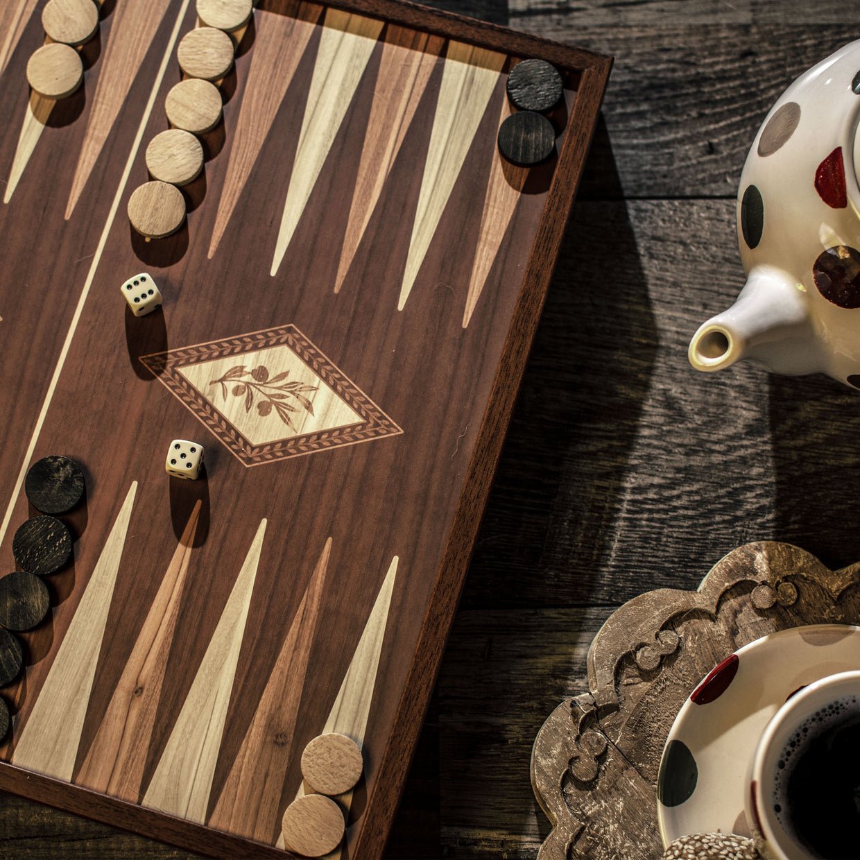 Classic Style 2 - in - 1 Combo Game Set - Chess & Backgammon in Walnut Case Large 41 x 41 cm (by Manopoulos) - 5200430706427 - Crystal Lotus