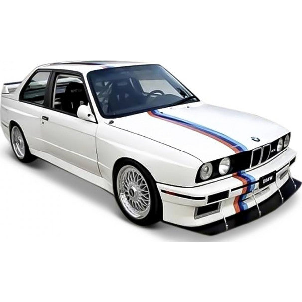 Bburago 1:24 BMW M3 (1988) White - 4893993014309 - crystallotus.eu
