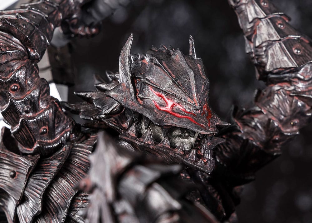 Berserk Figuarts ZERO Metallic Touch PVC Statue Guts Berserker Armor 35 cm - 4573102676542 - Crystal Lotus