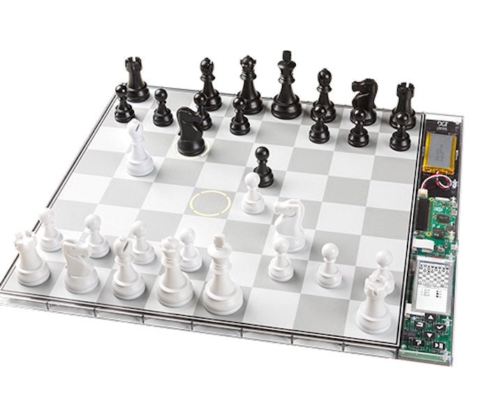 DGT Centaur Chess Computer (Crystal Edition) - 8717662821936 - Crystal Lotus