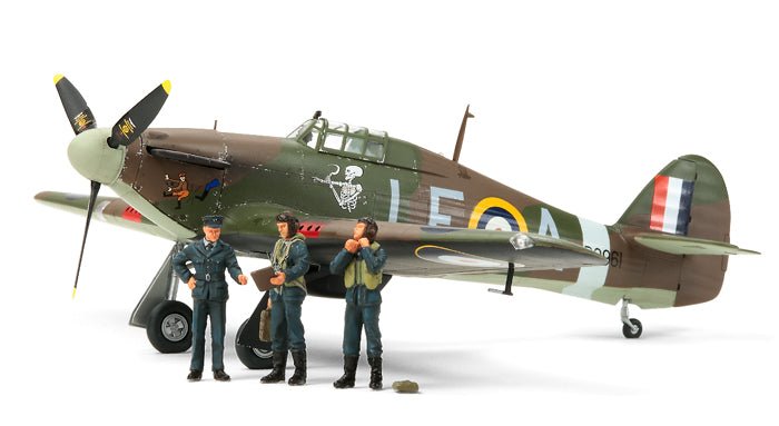 Tamiya Hawker Hurricane Mk.I Model kit with 3 figures (1:48) - 4950344065073 - CrystalLotus.eu