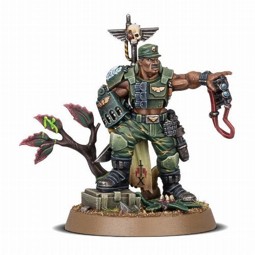 Warhammer 40K - Astra Militarum: Catachan Colonel (Store Exclusive) - 5011921129782 - Crystal Lotus