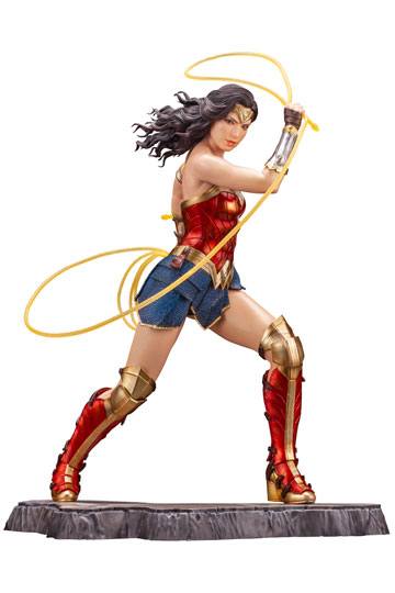 Wonder Woman 1984 Movie Statue 1/6 Wonder Woman 25 cm - 4934054018666 - CrystalLotus.eu